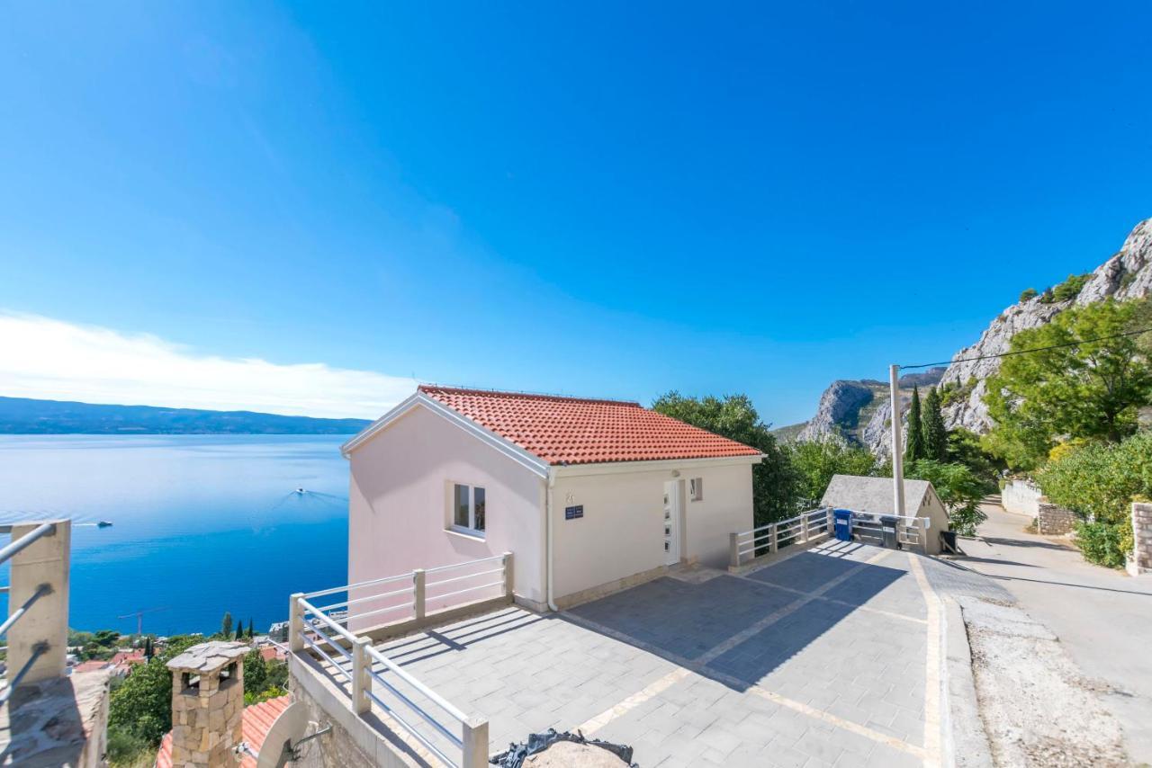 Apartments Luxury View Omis Exterior photo
